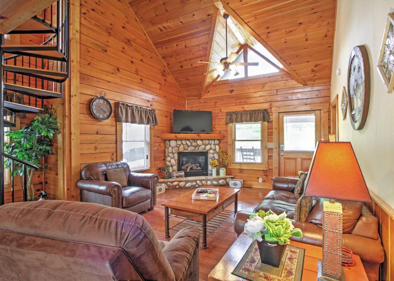 Luxury Resort Cabin, 5 Min To Dollywood, Smoky Mountain Charm! Pigeon Forge Exterior photo