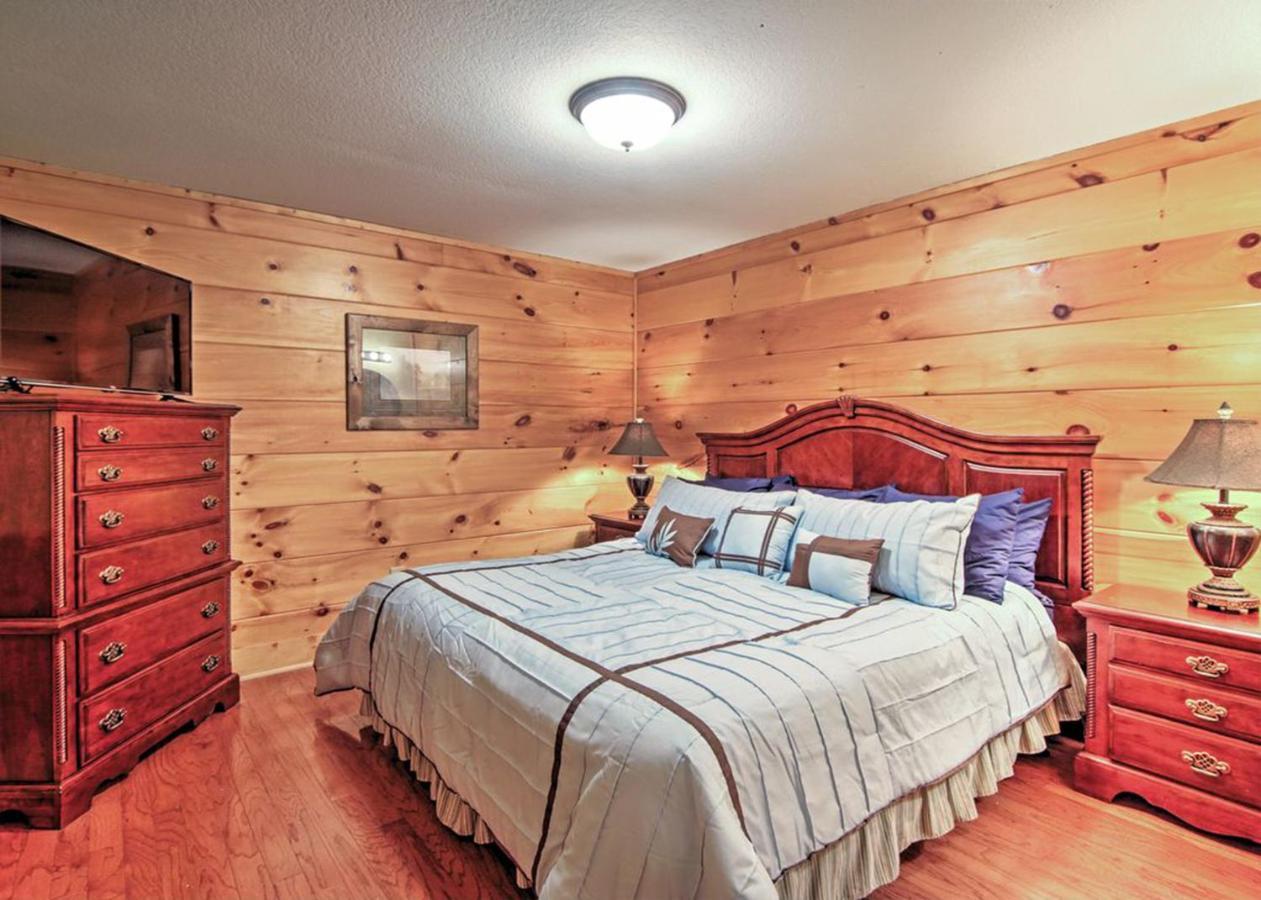 Luxury Resort Cabin, 5 Min To Dollywood, Smoky Mountain Charm! Pigeon Forge Exterior photo